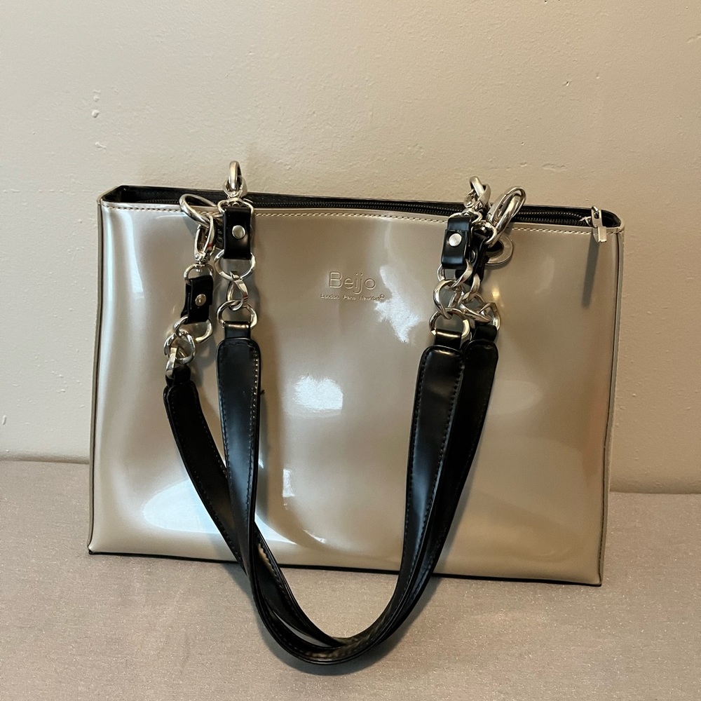 Like new Beijo bag silver